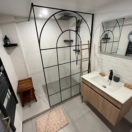 Vr House 14 Bedrooms 3 Min Metro 23 Beds Parc Expo Bagneux (Hauts-de-Seine)