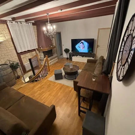 Vr House 14 Bedrooms 3 Min Metro 23 Beds Parc Expo Villa *